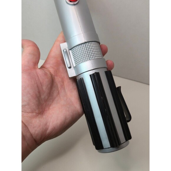 2004 Star Wars Hasbro Red Light Saber Retractable Non-Electronic Anakin Darth - Picture 3 of 8